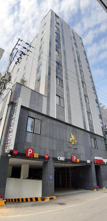 Iris Hotel Seosan Экстерьер фото